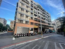 119藝文特區美四房 (太陽神A區)