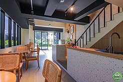 S1精裝修順天淳美術邊間店面