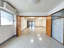 ‼️左營區 |室內 42坪大空間 | 一層一戶‼️