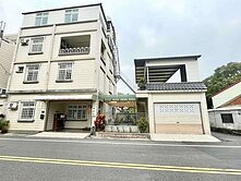 燕巢帝王座向#大地坪面寬庭園車庫別墅#一樓孝親房