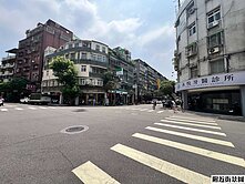 頂溪連鎖面寬一樓-中信房屋台北八德店