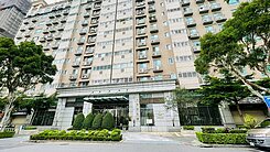 💥民視商圈💥凡爾賽花園靚亮方正大4房車