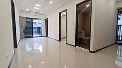 高雄美術白天鵝精緻三房平車