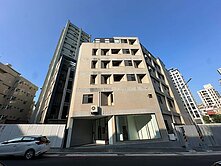 中山醫旁臨路電梯別墅