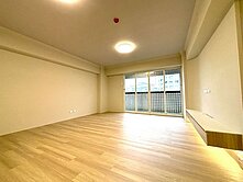獨家承辦★屋主誠售大降190萬★極簡侘寂大4房平車