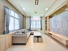 瑞隆商圈車庫透天贈傢俱  27549