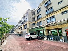 5分鐘宜蘭轉運站、高速公路大面寬透天🏘️