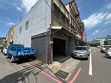 緊鄰竹北 新埔臨路角間透天金住店