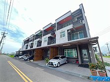 員山大面寬好停車精裝透天