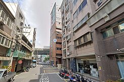 舊社國小光華國中 武陵世家大三房 大潤發商圈