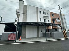 土庫稀有邊間雙車位，全新美宅土庫熱賣中