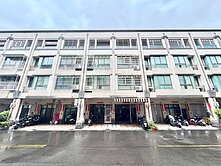 鳳頂商圈十米街騎樓店住