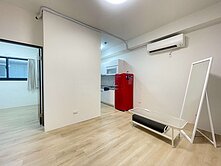岡山濕地公園#藏逸全新2房#傢具電全配小資宅 岡山