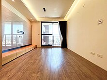 楓樹社區.遊川楓.室內18坪.兩房平車