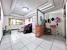 雖然是2樓~但管線不經過我家~專賣藝文屋況好3房