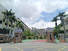 台中二中/英士公園/室內近10坪大套房可一房一廳