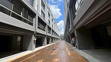 大里工妍院Ⅱ邊間面寬7米全新三車電梯別墅