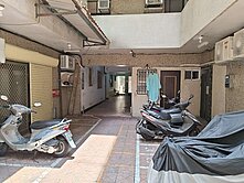 長庚~正修湖濱春曉樓電梯大2房