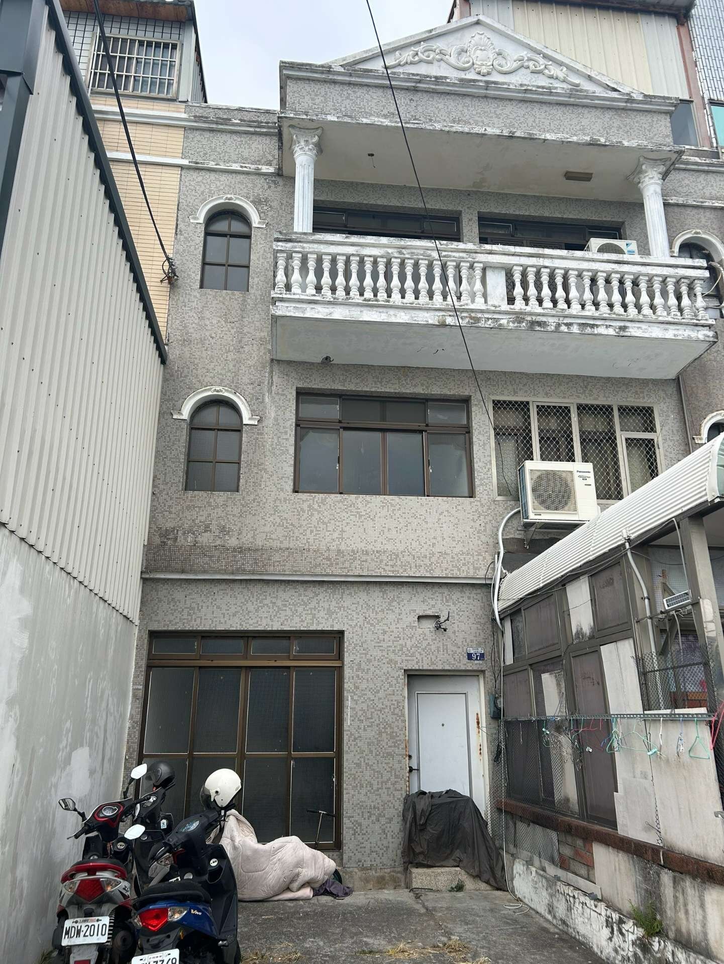 封面圖