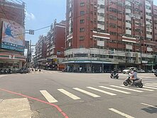專任🔥潭子黃金地段大面寬店面｜正大新路穩定人潮