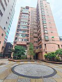 **讀賣**桃園區大曜花園4房+平面車位