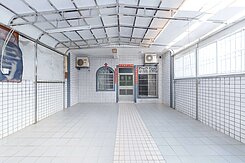 市中心大地坪商五車庫透天