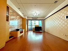 專任日出登陽正11期超大四房視野雙平車社區最便宜