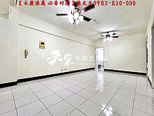 ★衛武營★海洋商圈【3房華廈】陽台進出、生活機能佳