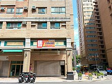 左營高鐵生活圈皇苑創世紀三角窗黃金店面