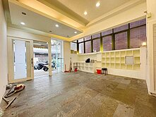 南屯秒殺1+2樓臨路樓店