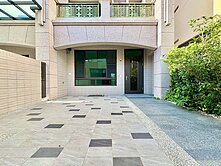 小楊專任🐑近中科| 富宇大地臨路雙車 電梯別墅