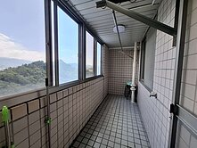 秀朗橋捷運站★面山面河景觀2房★鋼骨結構高速電梯