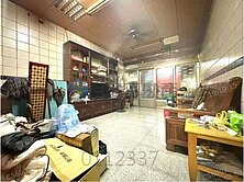 近鼎山家樂福輕軌臨路店住