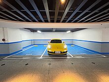 中路一品硯2房車~附裝潢可直接入住~永久棟距採佳 
