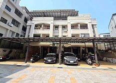 近岡山捷運橋科秀泰美車墅#瑪奇朵