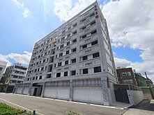 大樹市區皇福貴族|全新高樓景觀採光2+1房1樓平車