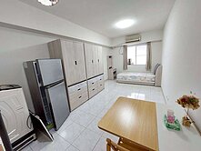 鄭建豐-漢神巨蛋捷運站免整理優質套房