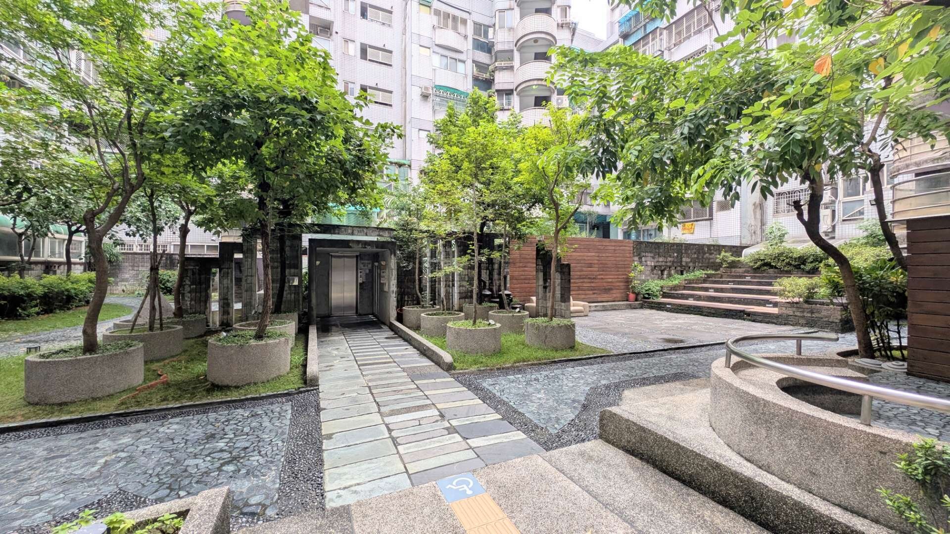 封面圖