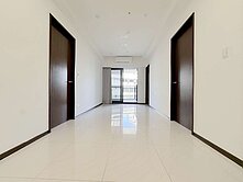 美術白天鵝精緻三房平車~屋主誠意出售，低於實登價格