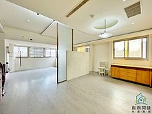 西屯雙捷運|室內43坪3房休旅車位|高指名社區