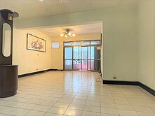 獨賣/景平捷運二樓明亮三房/住商符店長