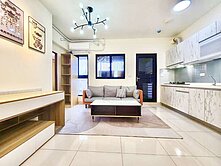 【吳虹誼】郡都當代｜高醫商圈｜捷運宅｜精裝三房車位