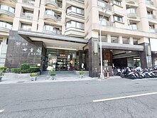建工高醫雙商圈~~~棋琴七重奏2房有車位