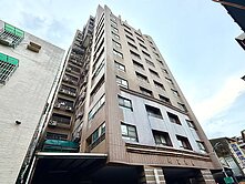 建工商圈｜近高醫大商圈｜新富特區屋美三房兩廳＋車位