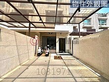 樂天尊爵10米路旁住三大車庫別墅