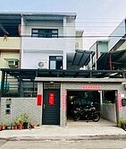 勤益科大旁前院車庫別墅