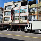 新崛江商圈林森一路上 優質大樓金店面