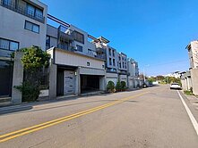 新光田臨路8米寬電梯美墅