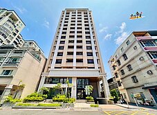 ❤️漢神巨蛋X台鐵左營｜雙衛開窗山海景觀三房雙平車