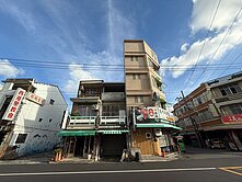 西港慶安宮前14米路店住